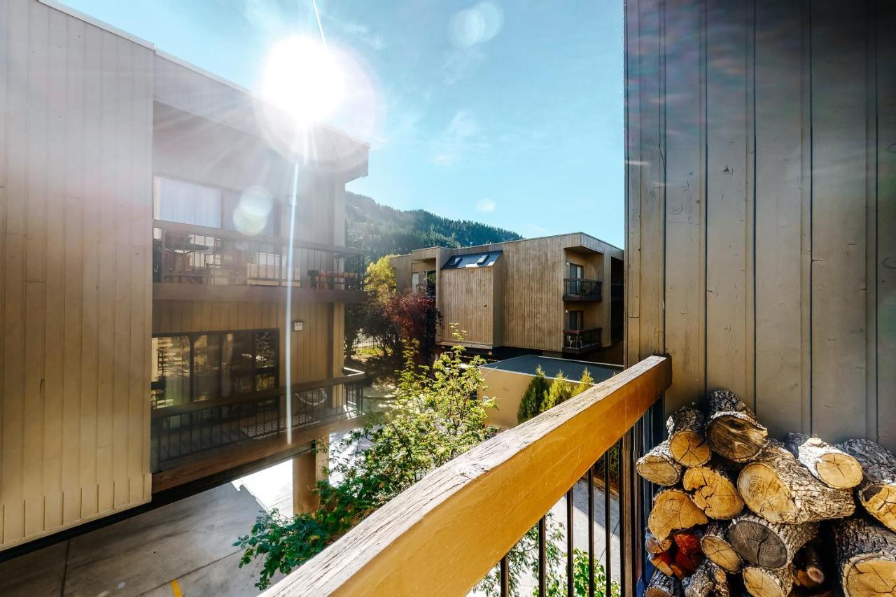 Sunriver Mountain Getaway Avon Exterior photo